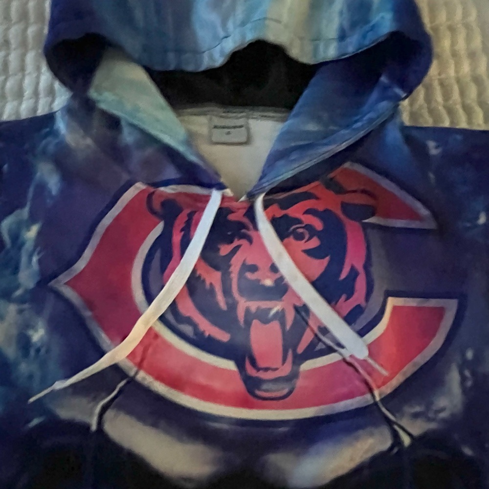 Chicago Bears graphic bear Hoodie Men’s XL - Picture 6 of 12